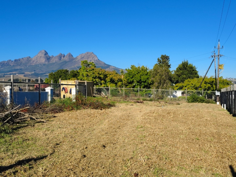  Bedroom Property for Sale in Raithby Western Cape